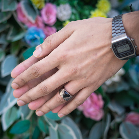 Triangle Stone Ring Gunmetal