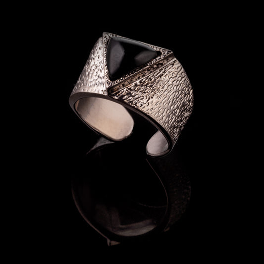 Triangle Stone Ring Gunmetal